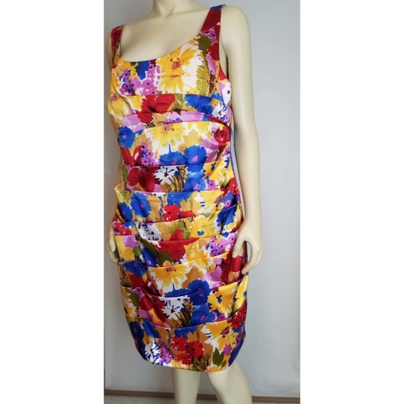 Bisou Bisou Tiered Multicolor Floral Dress, 16 NWT - Picture 6 of 9